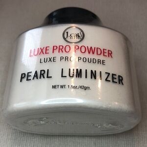 Luxe Pro Powder Pearl Luminizer